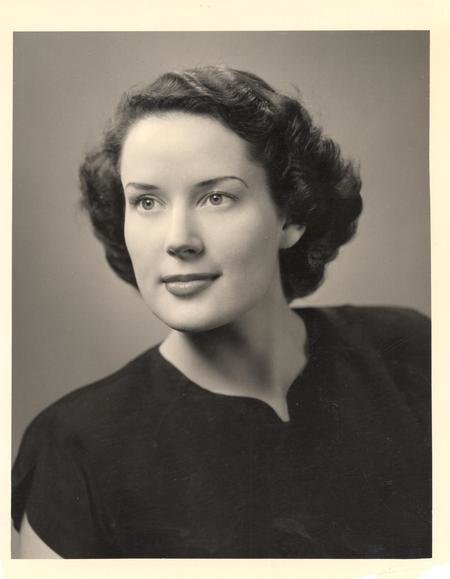 Betty Louise Lyons Sisson